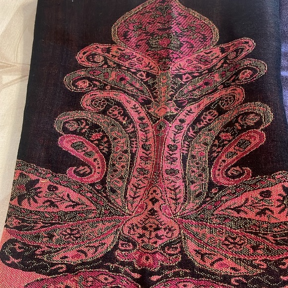 Beautiful strolls & scarf, cotton and woolen mix for coats jackets and sweaters - Picture 3 of 6